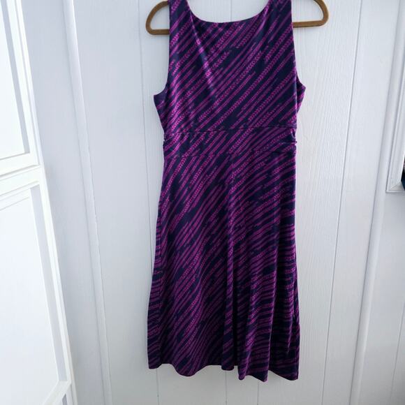 Eddie Bauer Purple Print Sleeveless Dress M – Classic, Minimalist, Workwear - Picture 5 of 7